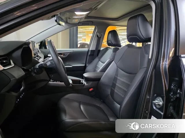 Toyota RAV4 5th Generation 2024 Серый из Кореи, фото 6