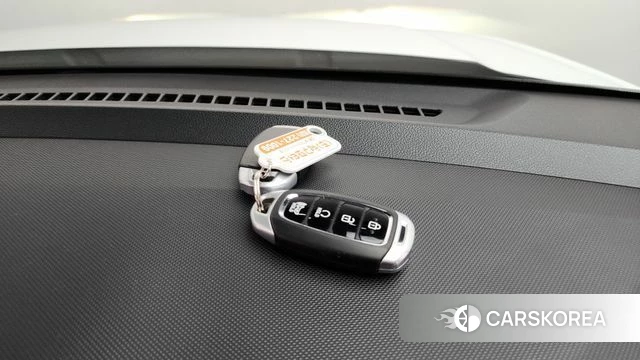 Hyundai Venue 2019 Белый из Кореи, фото 6