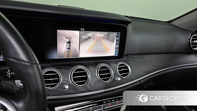 Mercedes-Benz E-Class W213 2020 Белый из Кореи, фото 5