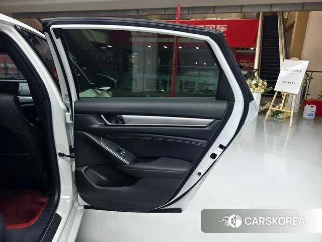 Honda Yingshipai 2023 Белый из Китая, фото 6