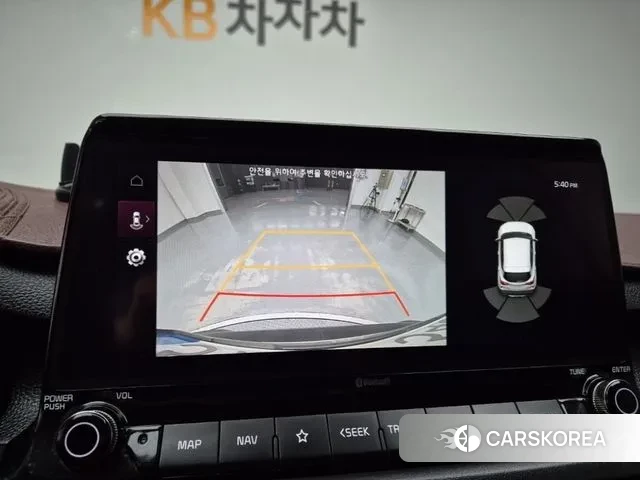 Kia Seltos 2022 Белый из Кореи, фото 6