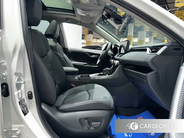 Toyota RAV4 Rongfang 2023 Белый из Китая, фото 6
