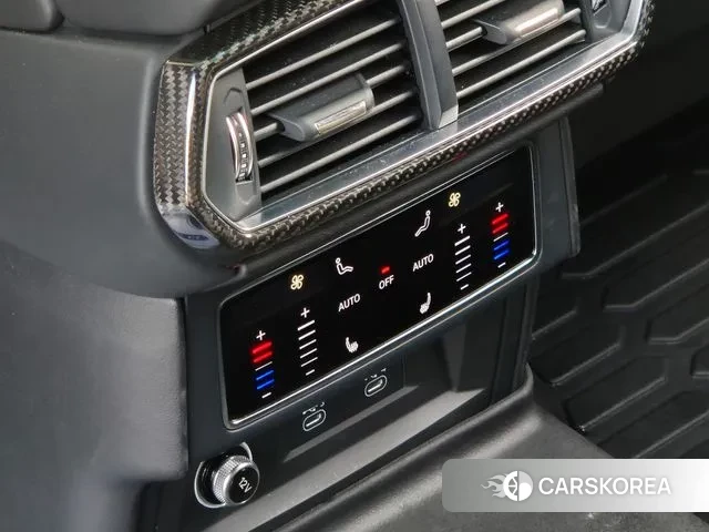 Lamborghini Urus 2022 Черный из Кореи, фото 6