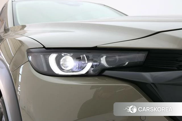 Mazda CX-50 line also 2023 Желтый из Китая, фото 6