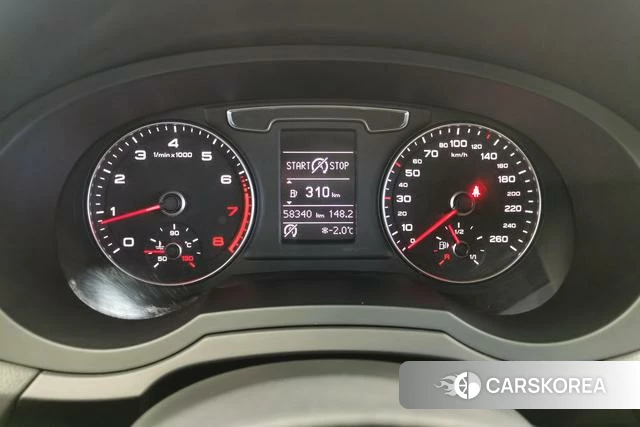 Audi Q3 2018 Белый из Китая, фото 6