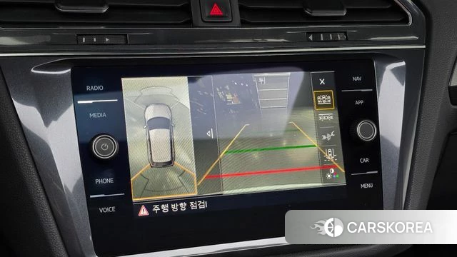 Volkswagen Tiguan Allspace 2020 Белый из Кореи, фото 6