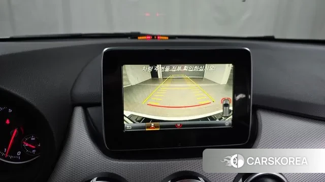 Mercedes-Benz B-Class W246 2018 Белый из Кореи, фото 6