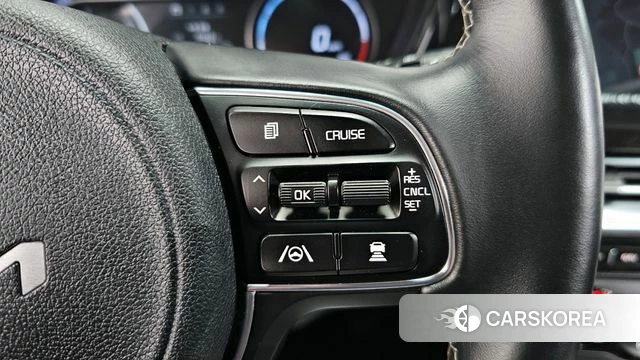 Kia Niro Plus 2023 Белый из Кореи, фото 6