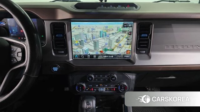 Ford Bronco 6th Generation 2022 Серый из Кореи, фото 6