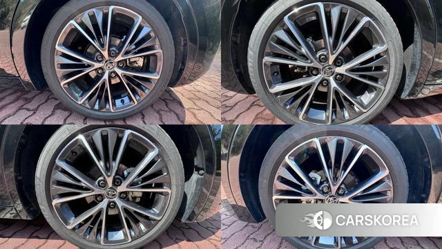 Toyota Prius 5th Generation 2024 Черный из Кореи, фото 6