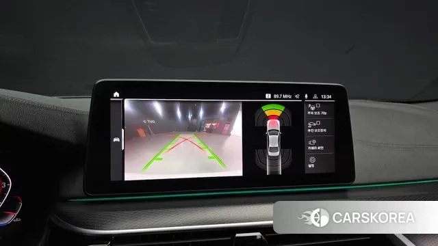 BMW 5 Series (G30) 2022 Белый из Кореи, фото 6