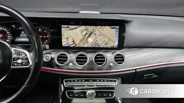 Mercedes-Benz E-Class W213 2019 Белый из Кореи, фото 6