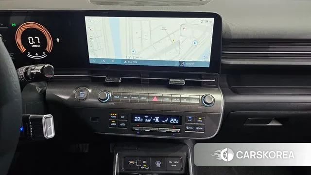 Hyundai Kona (SX2) 2023 Белый из Кореи, фото 6