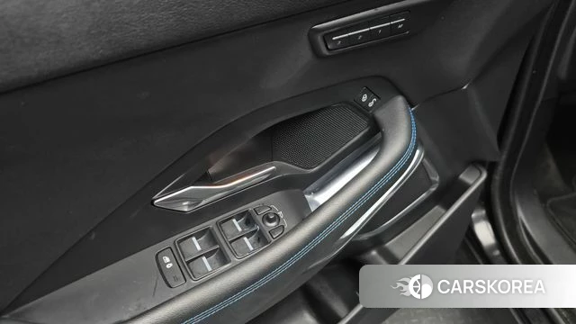 Jaguar E-PACE 2018 Черный из Кореи, фото 6
