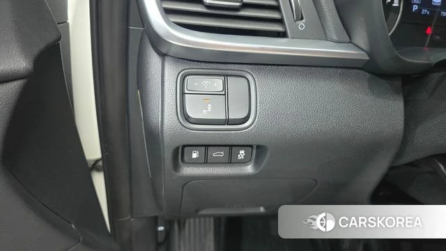 Kia The New K5 Hybrid 2nd generation 2018 Белый из Кореи, фото 6