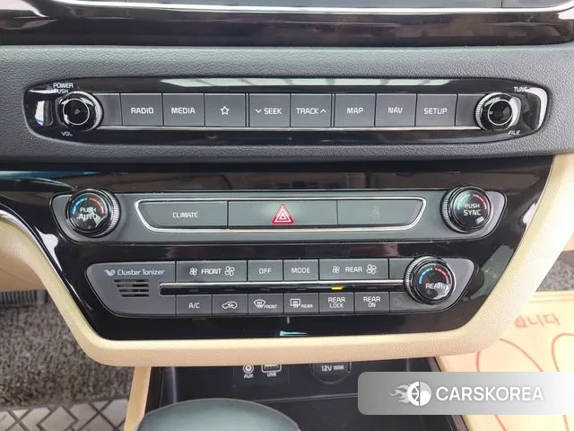 Kia The New Carnival 2019 Белый из Кореи, фото 6