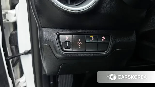 Kia The New K3 2nd generation 2022 Белый из Кореи, фото 6