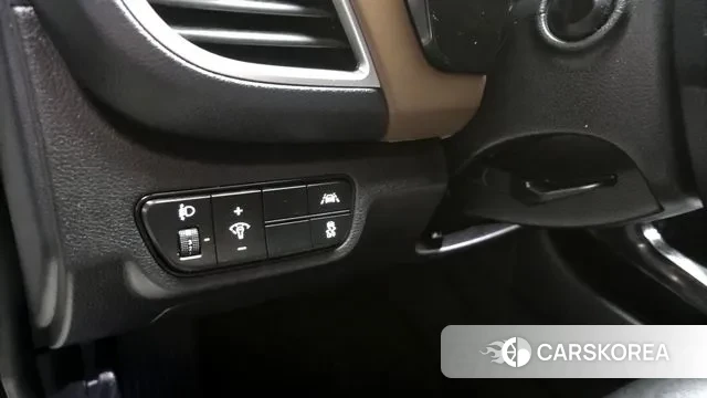 Kia Seltos 2022 Белый из Кореи, фото 6