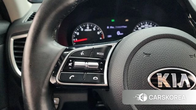 Kia Seltos 2020 Белый из Кореи, фото 6
