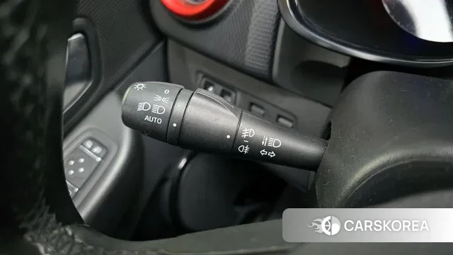 Renault Korea (Samsung) Clio 2019 Красный из Кореи, фото 6