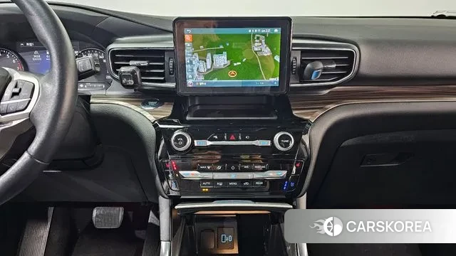 Ford Explorer 6th Generation 2022 Белый из Кореи, фото 6