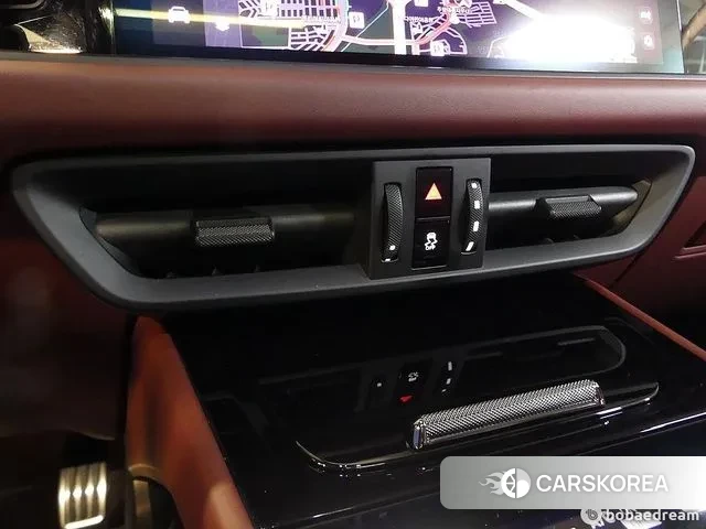 Porsche Cayenne (PO536) 2025 Жемчужный цвет из Кореи, фото 6