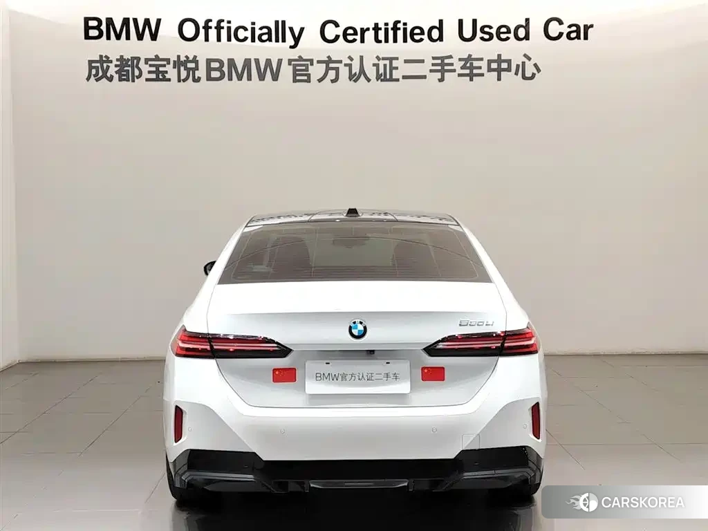 BMW 5 series 2026 Белый из Китая, фото 6