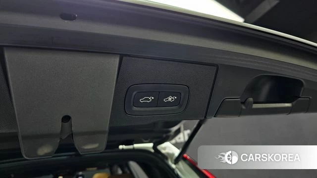 Volvo XC60 second Generation 2020 Белый из Кореи, фото 6