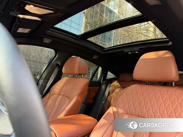 BMW X6 (G06) 2025 Черный из Кореи, фото 6