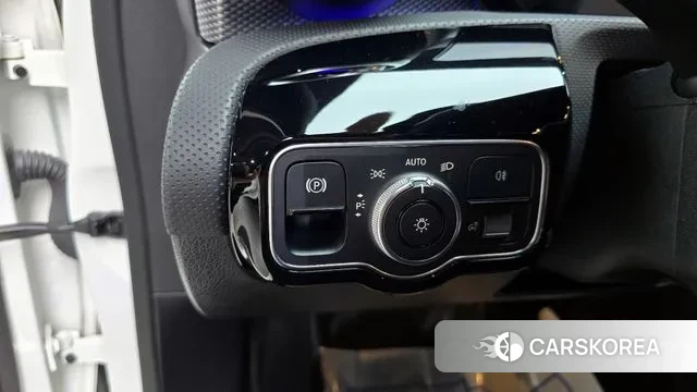 Mercedes-Benz A-Class W177 2021 Белый из Кореи, фото 6