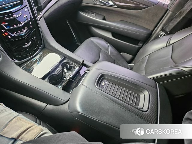 Cadillac Escalade 2018 Белый из Кореи, фото 6