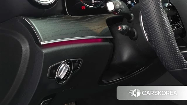 Mercedes-Benz E-Class W213 2022 Синий из Кореи, фото 6