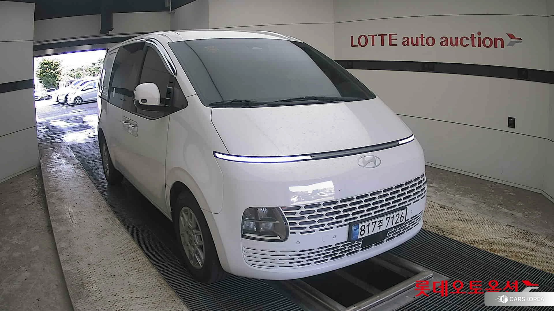 Hyundai Staria Hybrid 2025 Белый из Кореи, фото 6