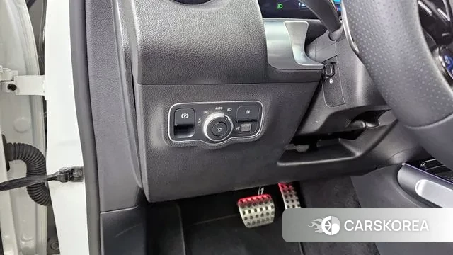 Mercedes-Benz GLB-Class X247 2025 Белый из Кореи, фото 6