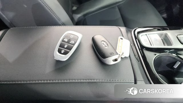 Hyundai Tucson (NX4) 2021 Белый из Кореи, фото 6