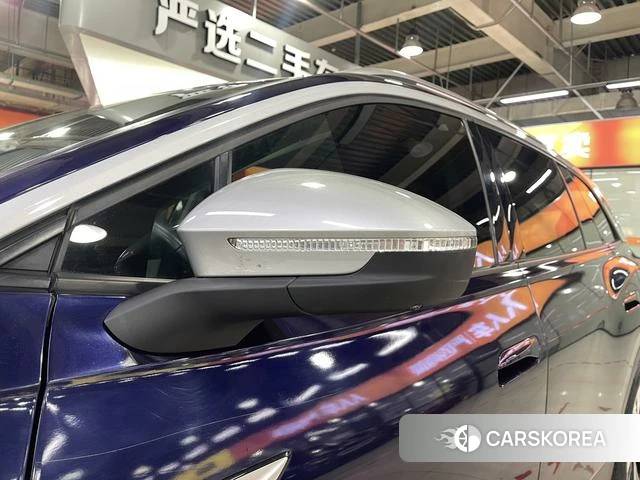 Volkswagen ID.6 X 2021 Синий из Китая, фото 6