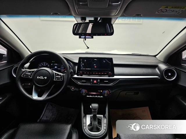 Kia The New K3 2nd generation 2022 Белый из Кореи, фото 6