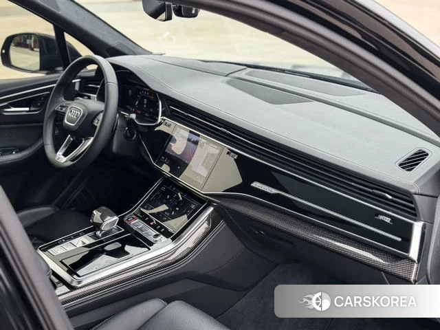 Audi SQ7 2024 Черный из Китая, фото 6