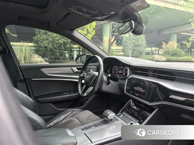 Audi A6L 2022 Черный из Китая, фото 6