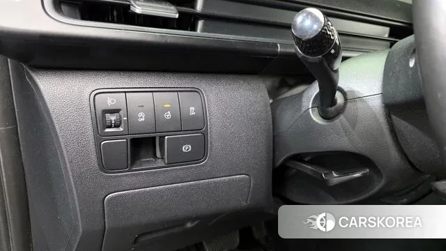 Hyundai Staria 2023 Серый из Кореи, фото 6