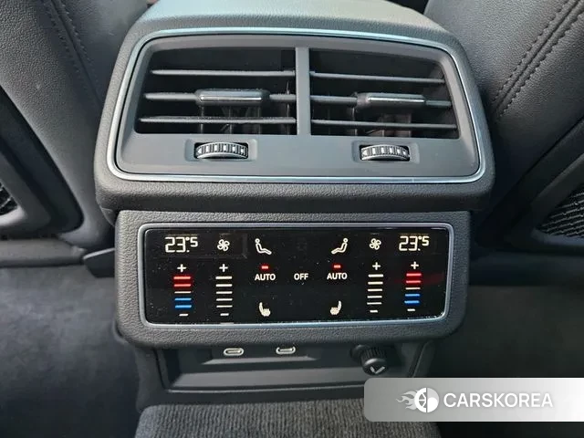 Audi A6 (C8) 2022 Черный из Кореи, фото 6