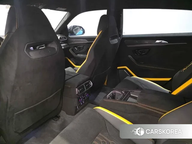 Lamborghini Urus 2024 Небесно-голубой из Кореи, фото 6