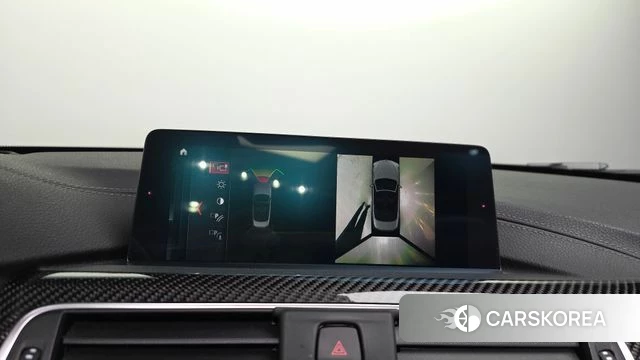 BMW M4 (F82) 2018 Светло-серебряный цвет из Кореи, фото 6
