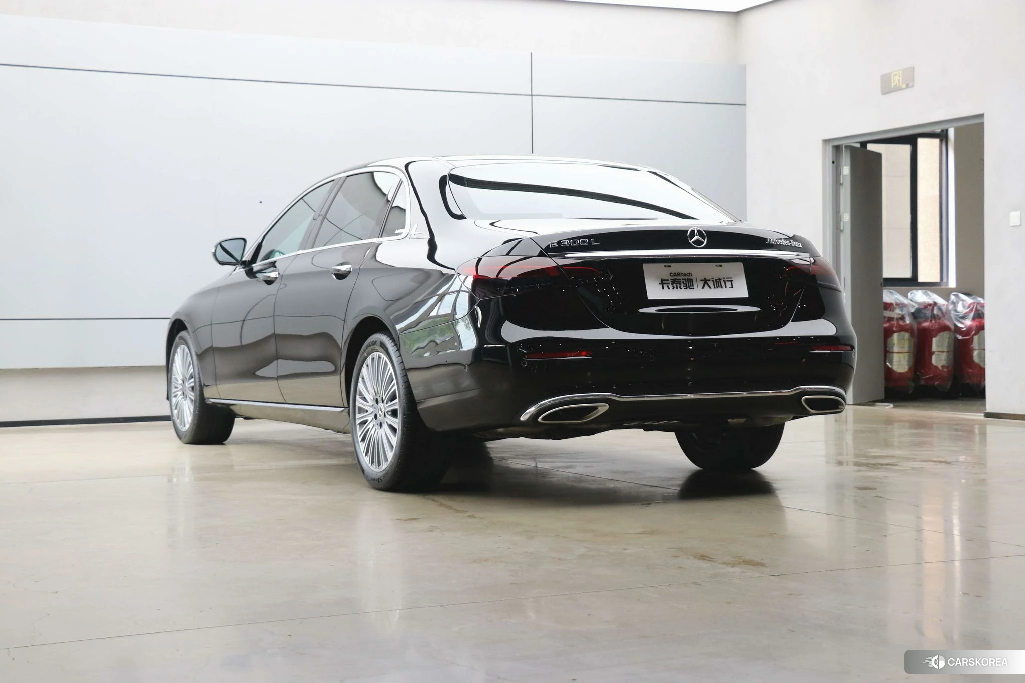 Mercedes-Benz E-class 2022 Черный из Китая, фото 6