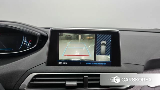 Peugeot 5008 second generation 2019 Белый из Кореи, фото 6