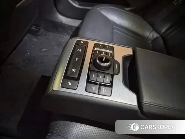 Genesis G80 2018 Черный из Кореи, фото 6