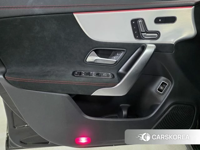 Mercedes-Benz CLA-Class C118 2024 Черный из Кореи, фото 6