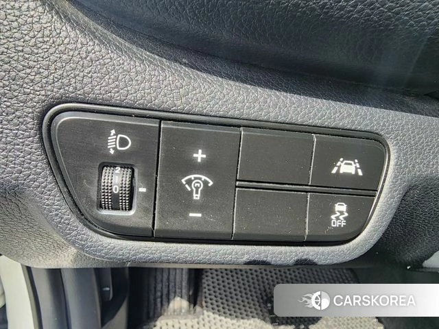 Kia Seltos 2019 Белый из Кореи, фото 6