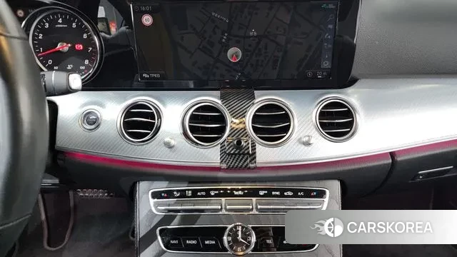 Mercedes-Benz E-Class W213 2020 Серый из Кореи, фото 6