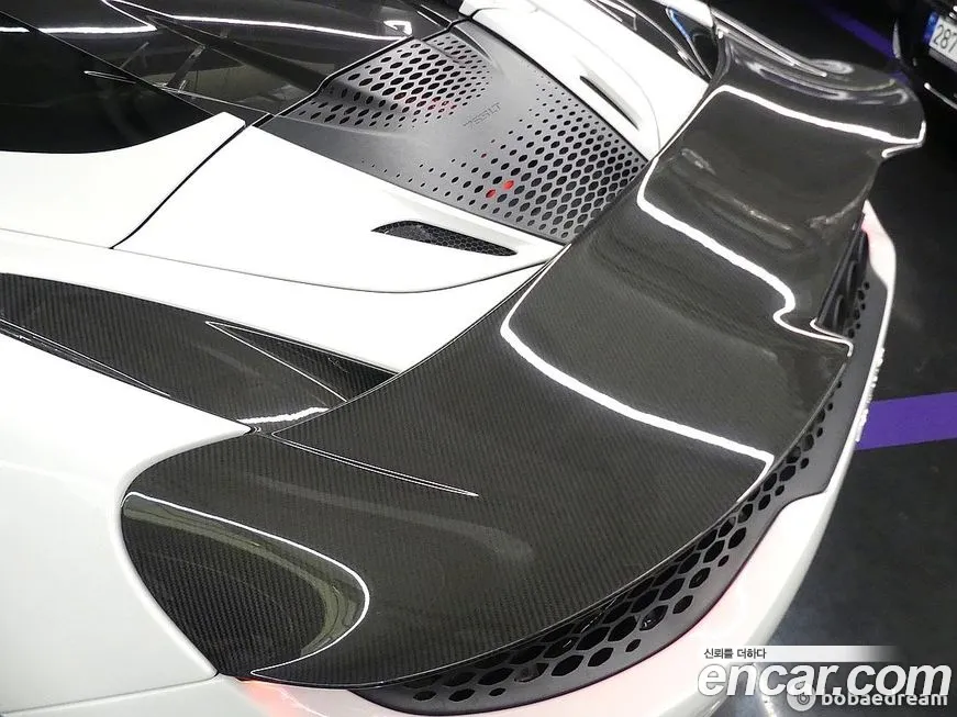 McLaren 765LT 2022 Белый из Кореи, фото 6